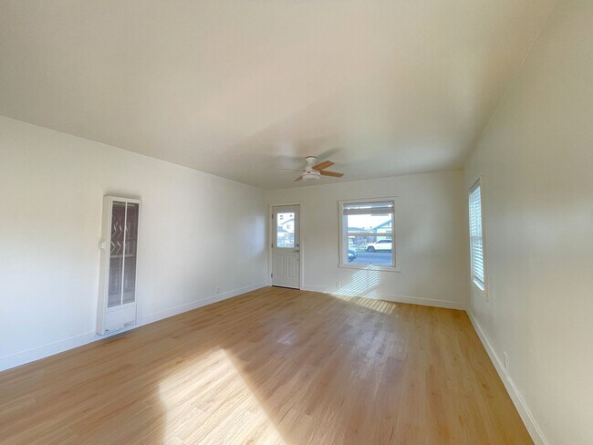 Foto del edificio - G22500E