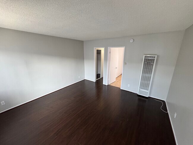 Foto del edificio - 1165 N Normandie Ave