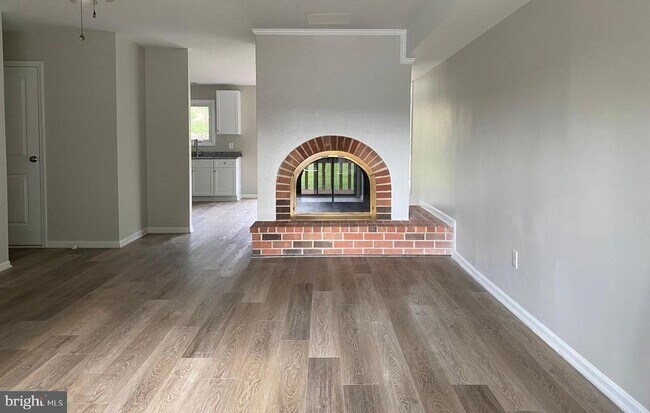Foto del edificio - 4001 Brandywine Ct