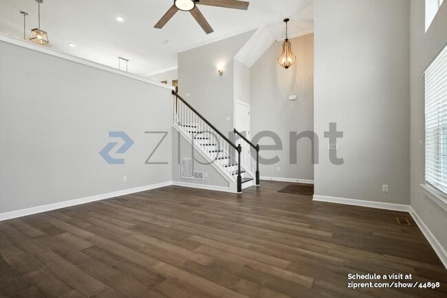 Building Photo - 288 Blackpool Drive