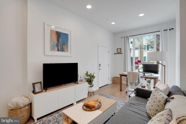 Foto del edificio - 709 N 19th St