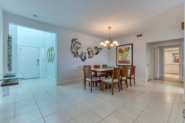 Building Photo - 604 Captains Way