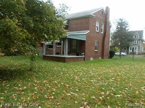 Building Photo - 255 Holbrook Ave