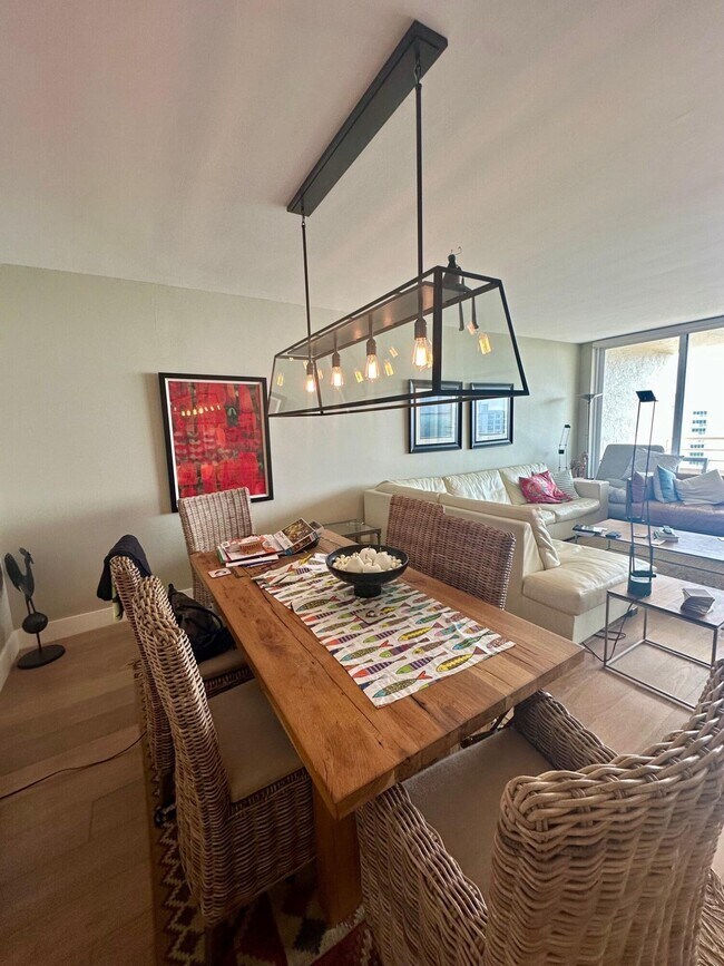 Foto del edificio - 4101 N Ocean Blvd