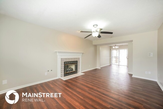 Building Photo - 113 Oakview Dr