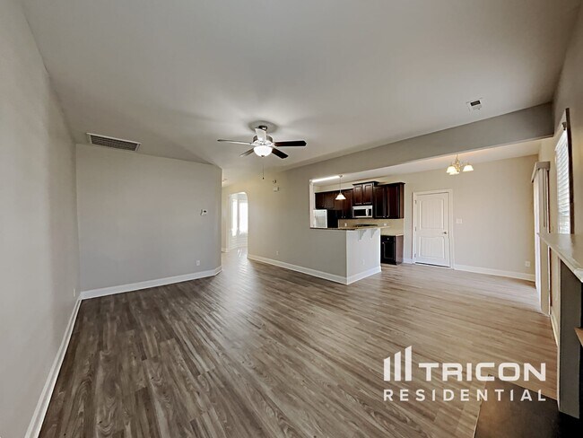 Building Photo - 42 Bridle Creek Ct
