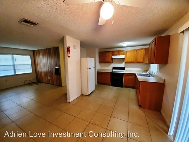 Building Photo - 4 br, 2 bath House - 5275 Lanette St Orange