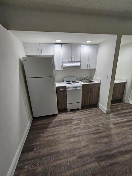 Foto principal - 18335 NW 68th Ave