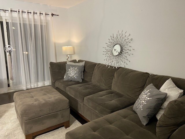 Foto del edificio - 9430 Bay Colony Dr