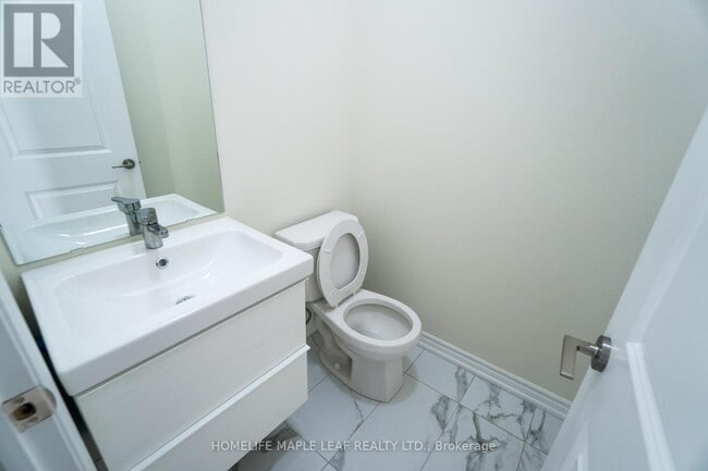 Building Photo - 94 Golden Trail