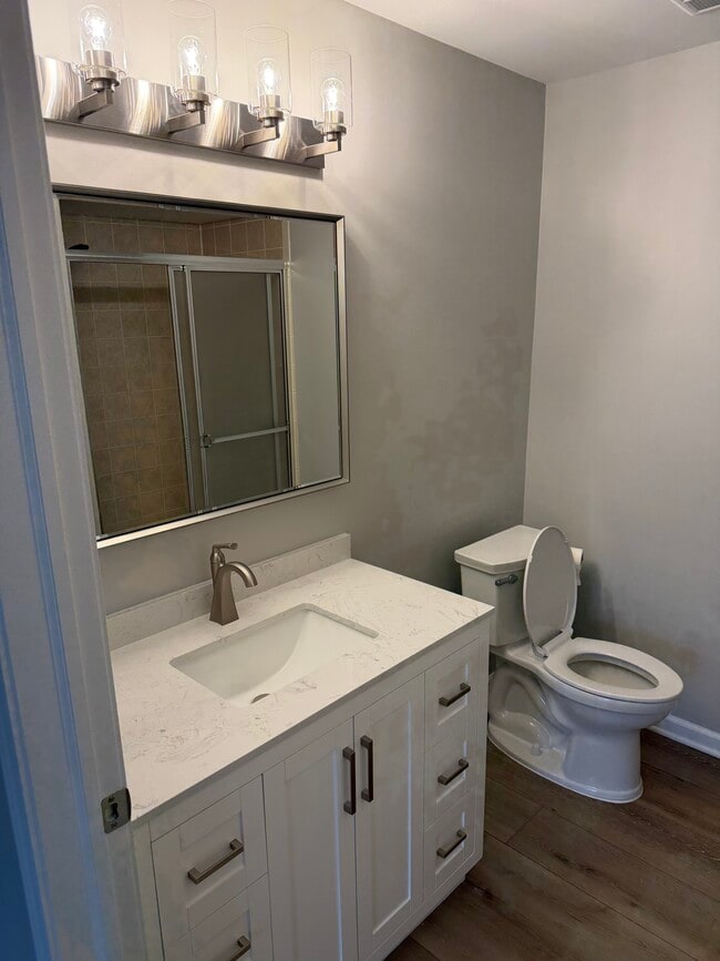 Building Photo - 3418 Tremonte Cir N