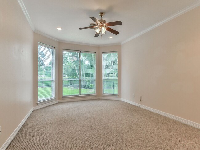Foto del edificio - FORE Bedrooms in Del Lago!