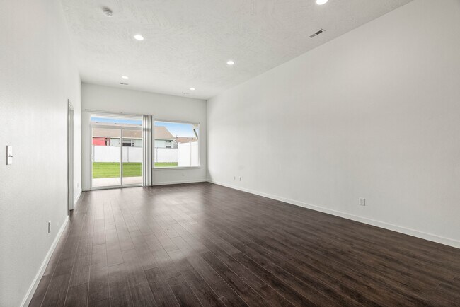 Foto del edificio - 604 S Crescent Ln