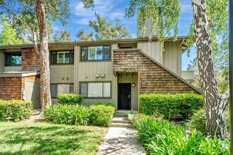 Building Photo - 3314 La Terrace Cir