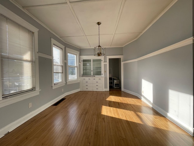 Foto del edificio - 18 Summit Rd