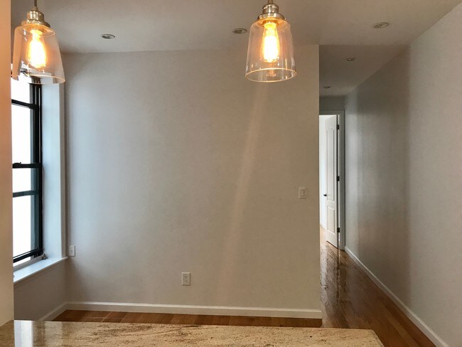 Foto del edificio - 35 Diamond St