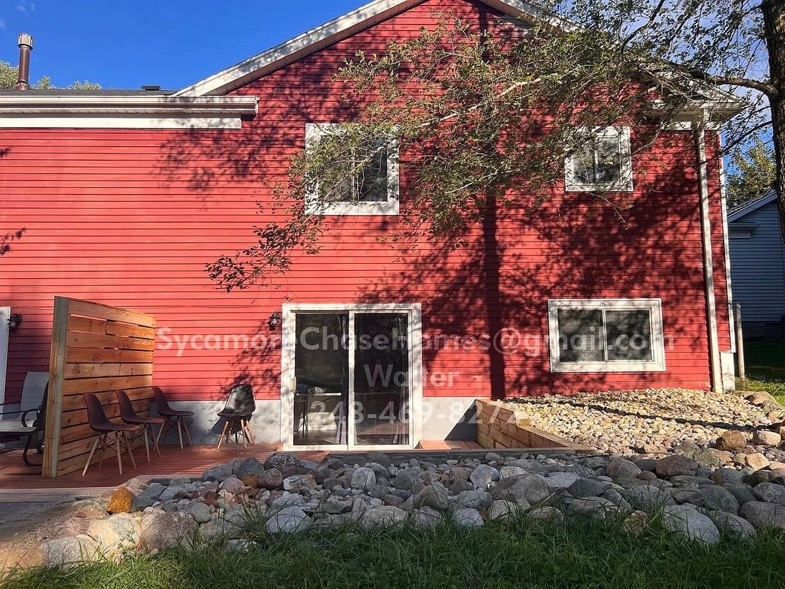 Photo - 2912 Canarsie Dr (Lansing, MI)