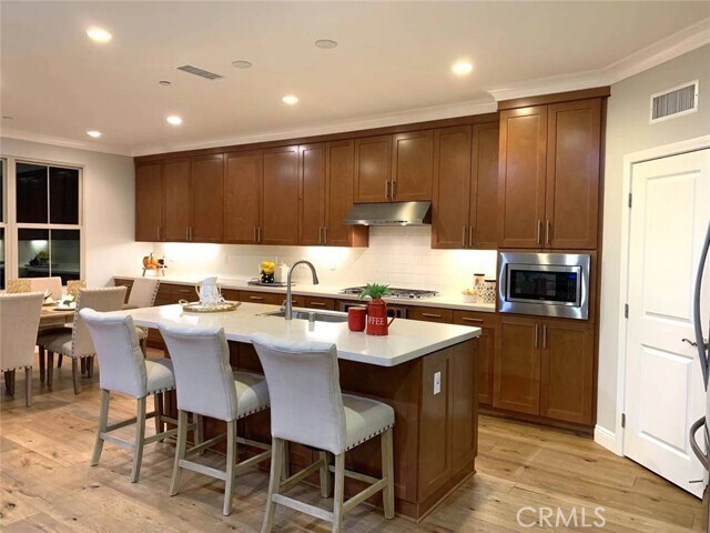 Building Photo - 71 Ashdale
