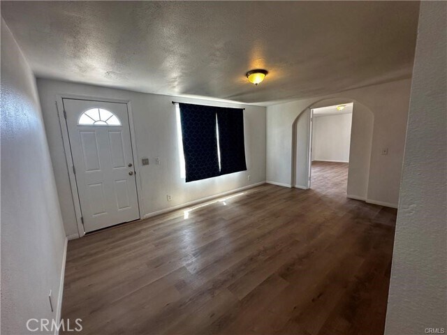 Foto del edificio - 11876 Salem Rd