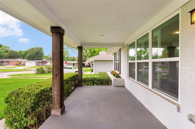 Building Photo - 4628 Surf Dr