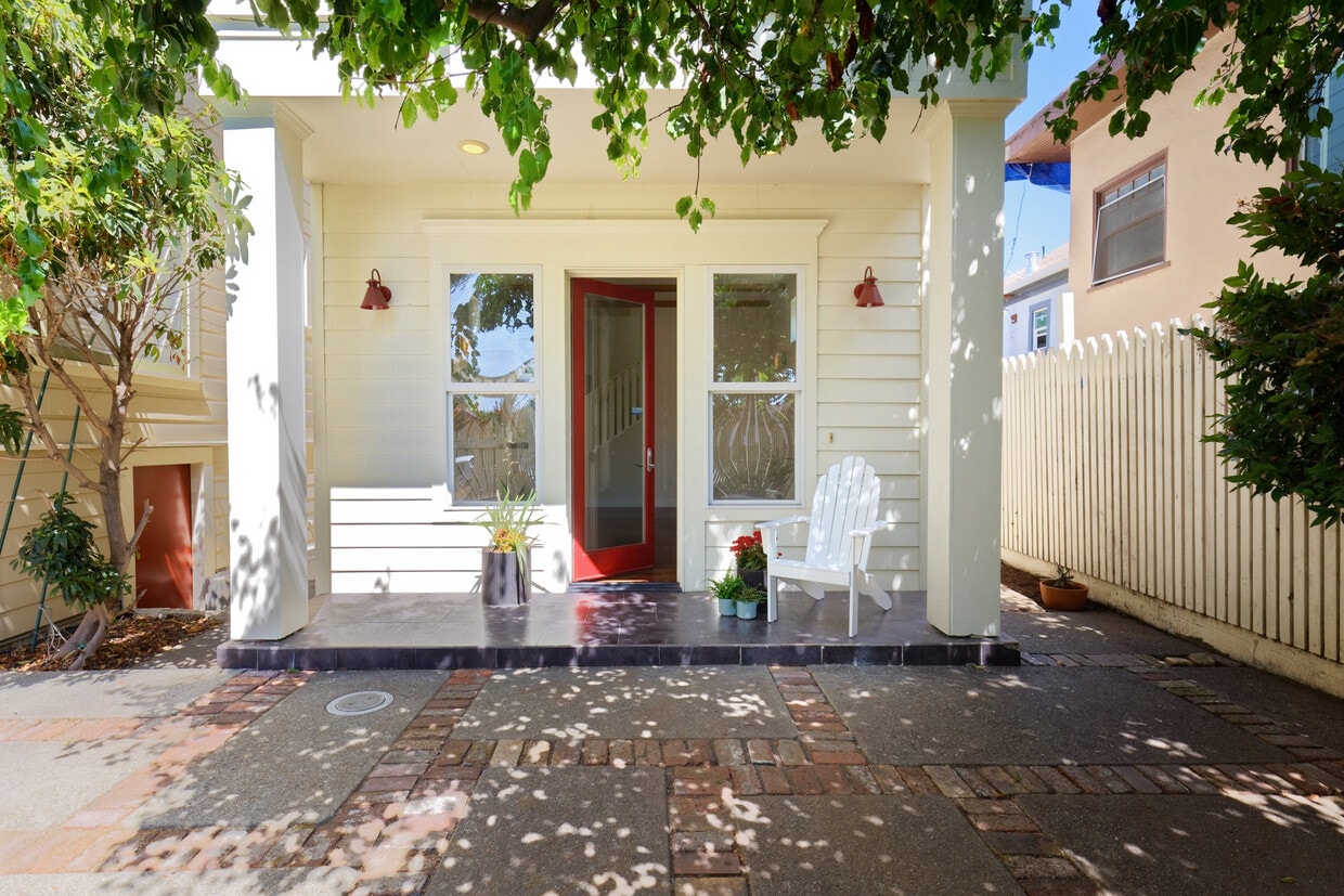 Foto principal - 966 43rd St