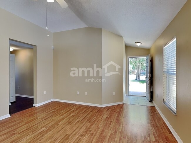 Building Photo - 11912 Mango Groves Blvd