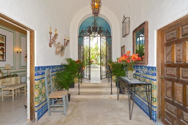 Building Photo - 80 Middle Rd