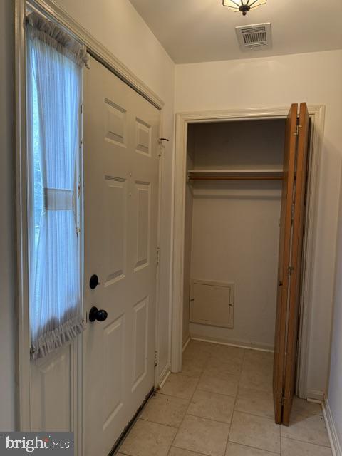 Building Photo - 3059 Huntington Cir