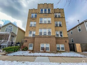 Building Photo - 5058 N Claremont Ave
