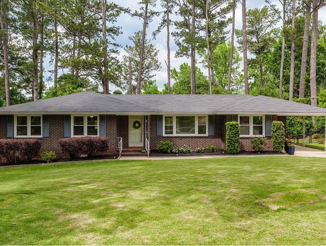 Building Photo - 3125 Edinburgh Dr