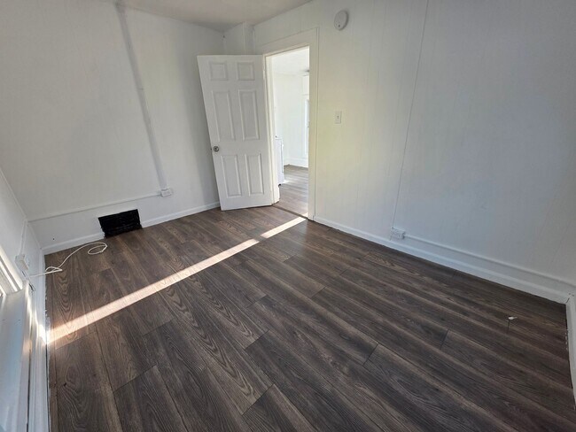 Foto del edificio - 47 Elmendorf St