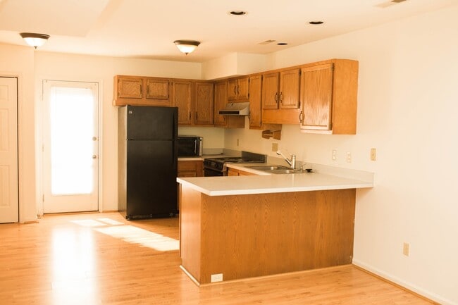 Building Photo - 281 Autumn Grove Ct