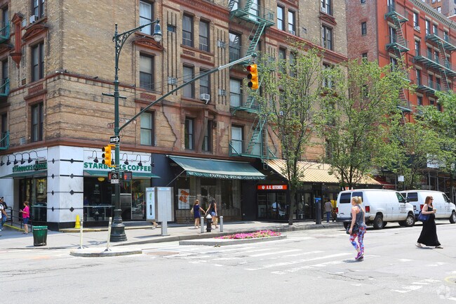 Building Photo - 269-273 Columbus Ave