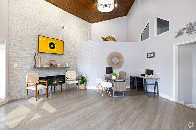Leasing Center - Turtle Creek Apartment Homes