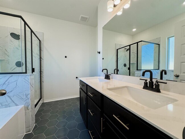 Building Photo - 4024 Pinto Ln