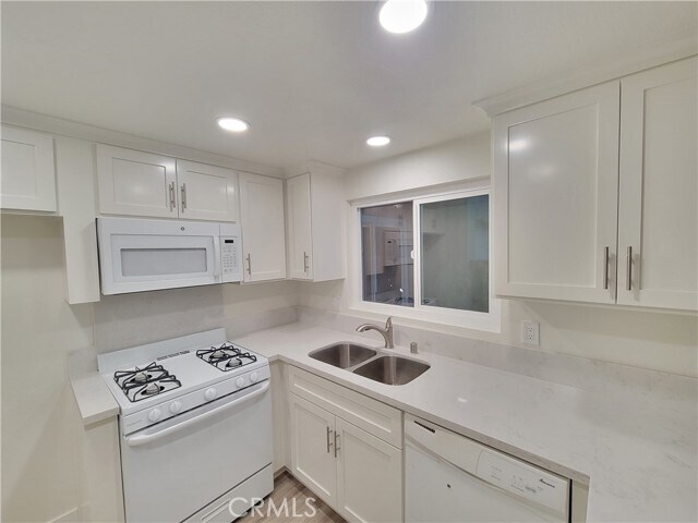 Building Photo - 19211 Coenson Cir
