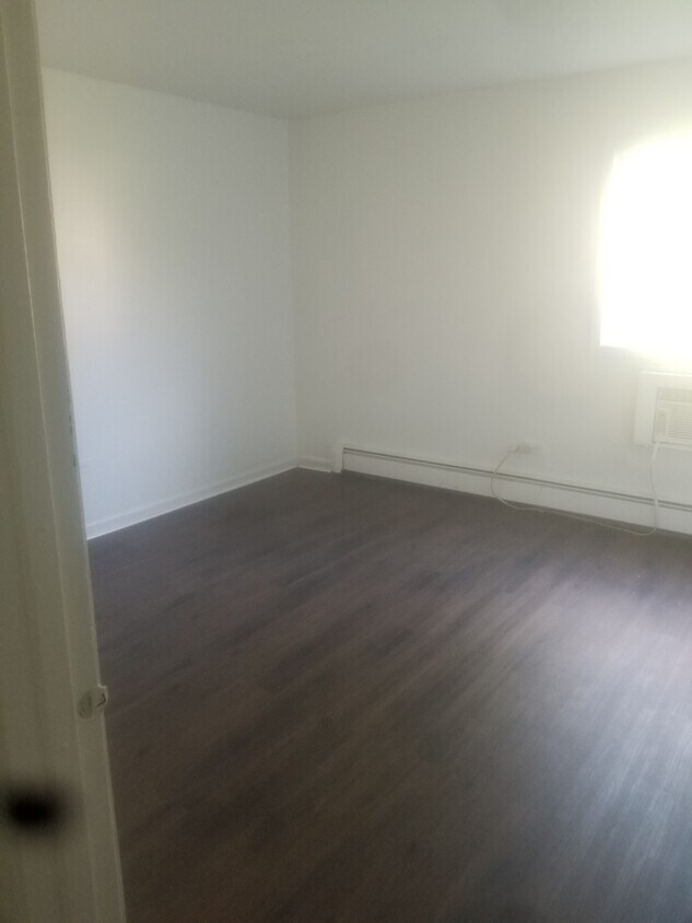 167 W Elk Trail, Carol Stream, IL 60188 House Rental in Carol Stream