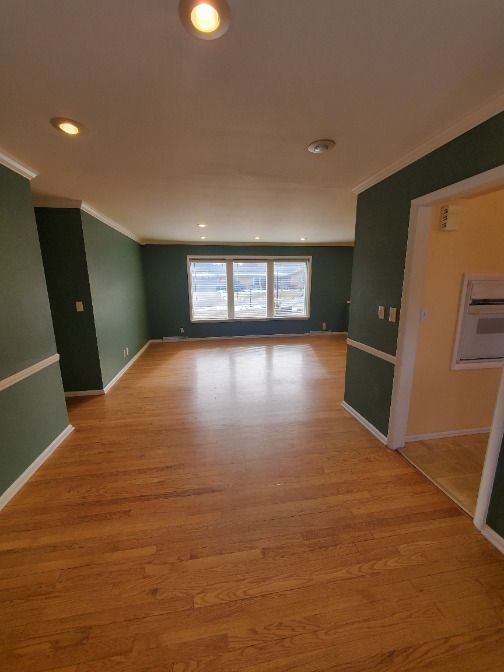 Foto del edificio - 8862 N Malibu Dr