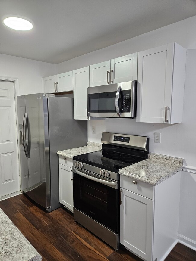 Building Photo - 5561 Maple Cluster Ct
