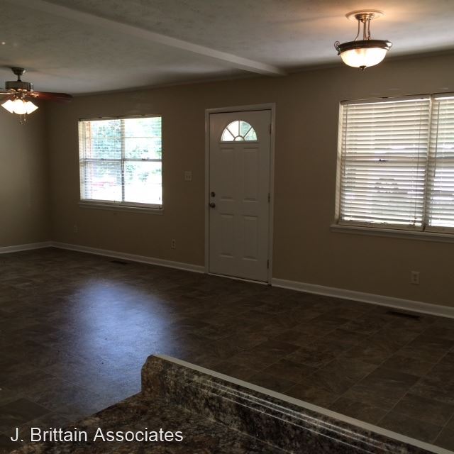 Building Photo - 4 br, 2 bath House - 6332 Winwood Drive