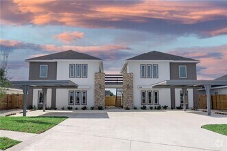 Building Photo - 1106 Copper Ave