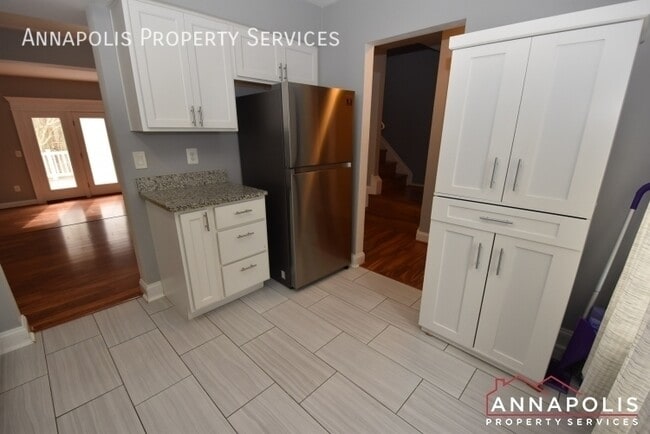 Building Photo - 451 Knottwood Ct