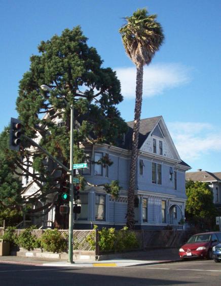 Primary Photo - 450 Foothill Blvd