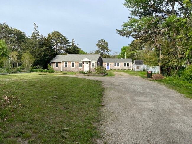 Building Photo - 112 Telegraph Road