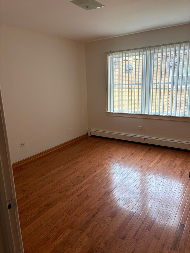Foto del edificio - 10739 S Pulaski Rd