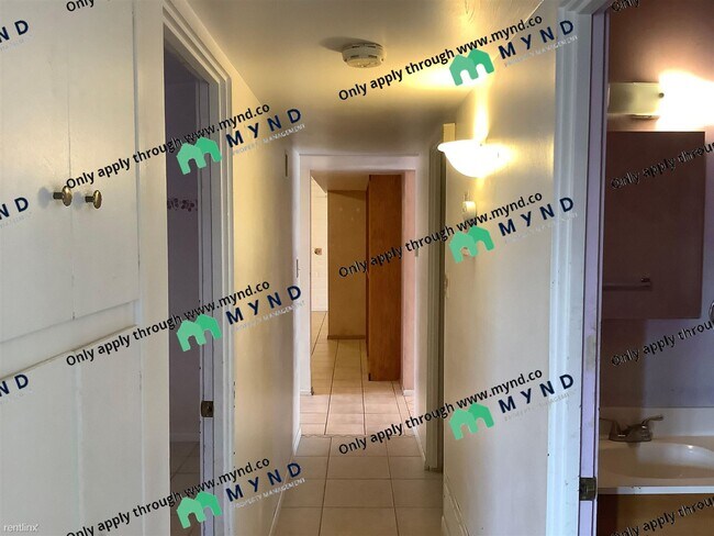 Building Photo - 3 br, 2 bath House - 435 N Kingston Ct