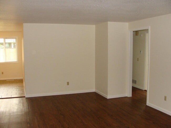 Foto del edificio - 430 30th Ave SE