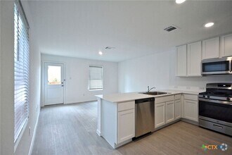 Building Photo - 5010 Cedar Sage
