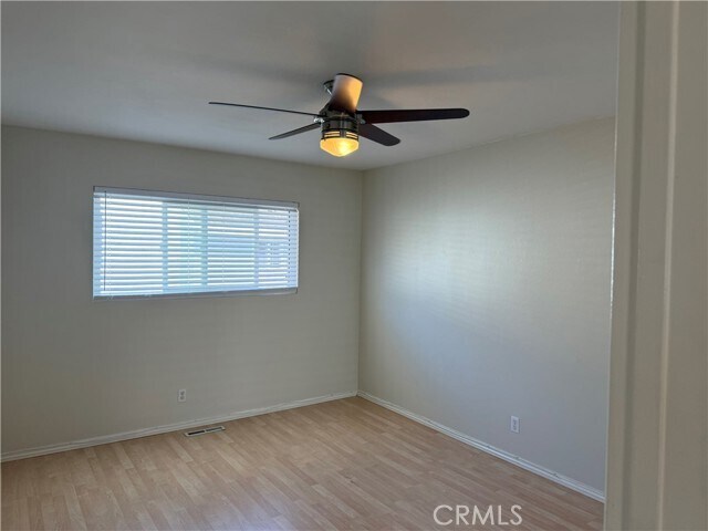 Foto del edificio - 514 Marigold Ave