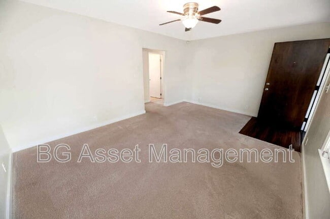 Foto del edificio - 760 Alhambra Rd